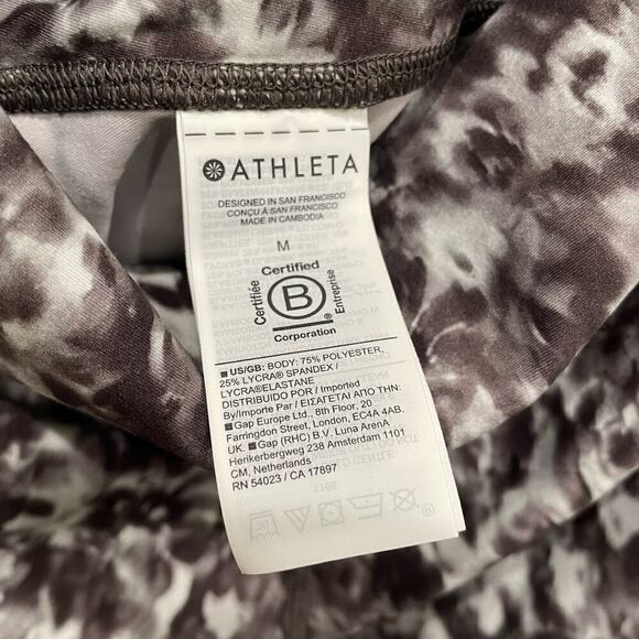 NWT Athleta Salutation Stash High Rise 7/8 Tight Leggings - Size: Medium - Picture 10 of 11